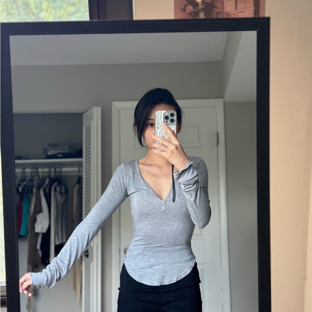 Gray Long Sleeve Women's Top